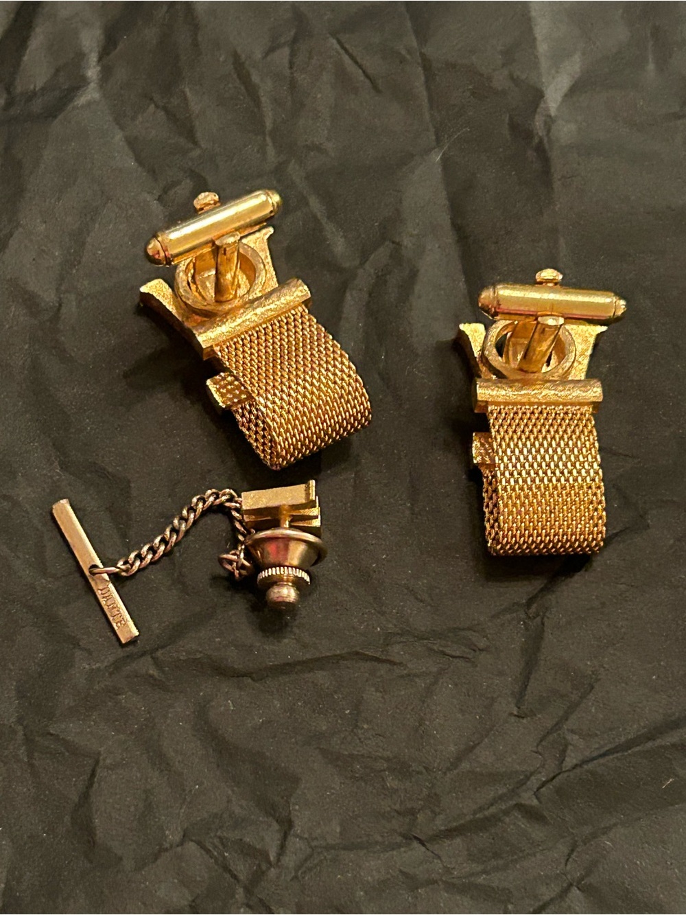 Dante Gold-Tone W Men's Cufflink and Tie Chain Set - Picture 3 of 3